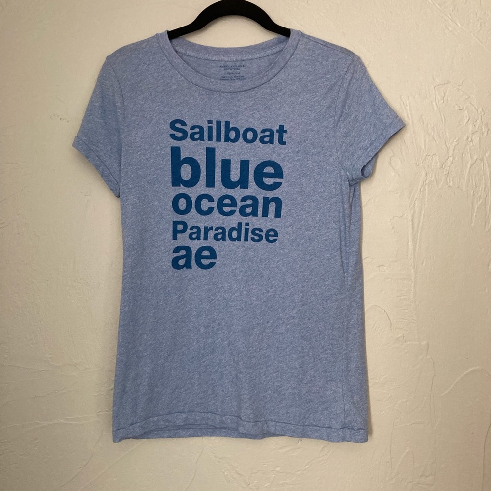 American Eagle Outfitters- T Shirt
